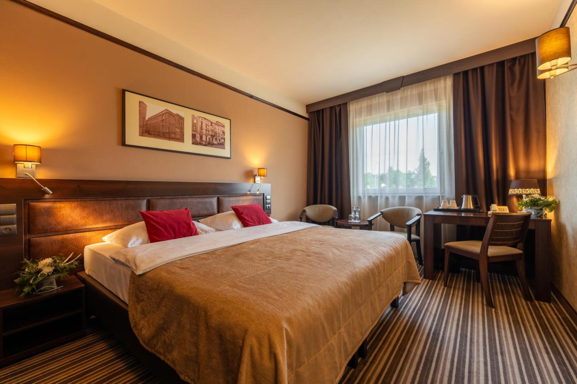 Park Hotel Diament Katowice Exterior photo
