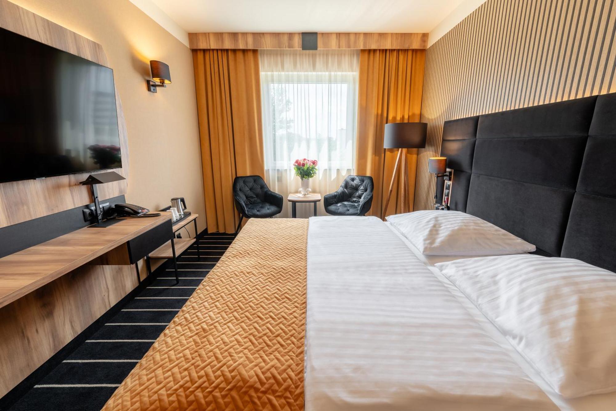 Park Hotel Diament Katowice Exterior photo